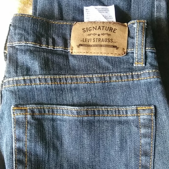 Signature by Levis Strauss - Picture 2 of 2